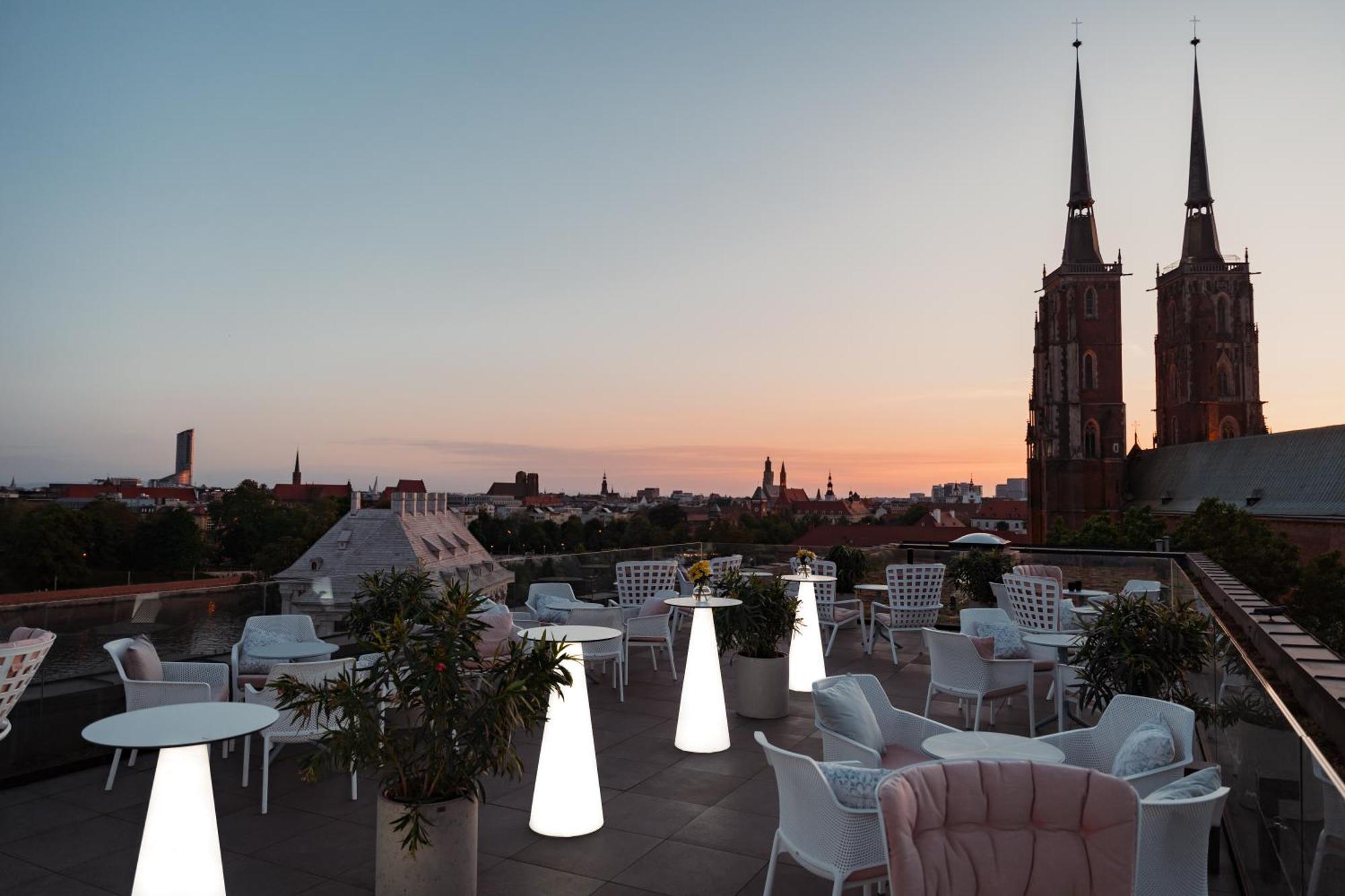 美憬阁弗罗茨瓦夫桥酒店 外观 照片 Skyline Terrace
