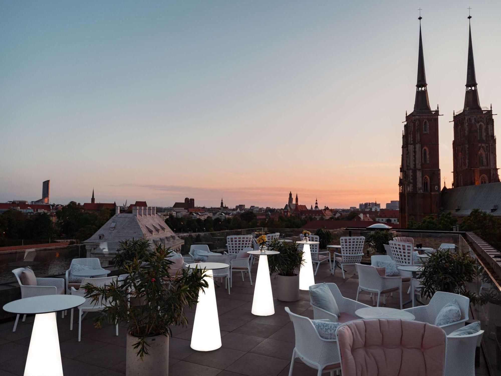 美憬阁弗罗茨瓦夫桥酒店 外观 照片 Skyline Terrace